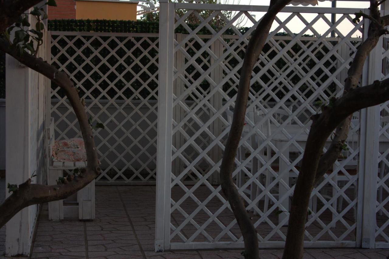 Bed and Breakfast Fiumicinoa57 Экстерьер фото